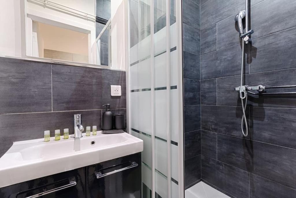 Batignolles Lemercier Cosy Apartment 4P-1Br Paris Eksteriør bilde